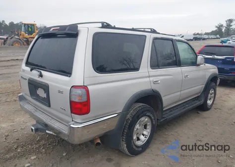 2000 Toyota 4Runner Sr5 V6 z USA, uszkodzony, nr VIN JT3GN86R6Y0174708